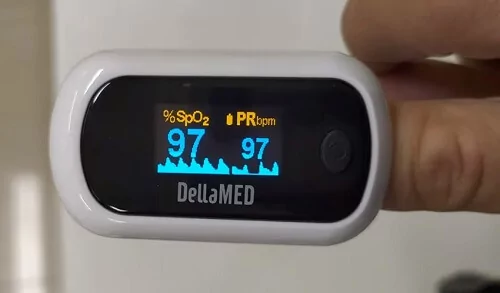 Imagem de teste do oxímetro de dedo Dellamed MD300